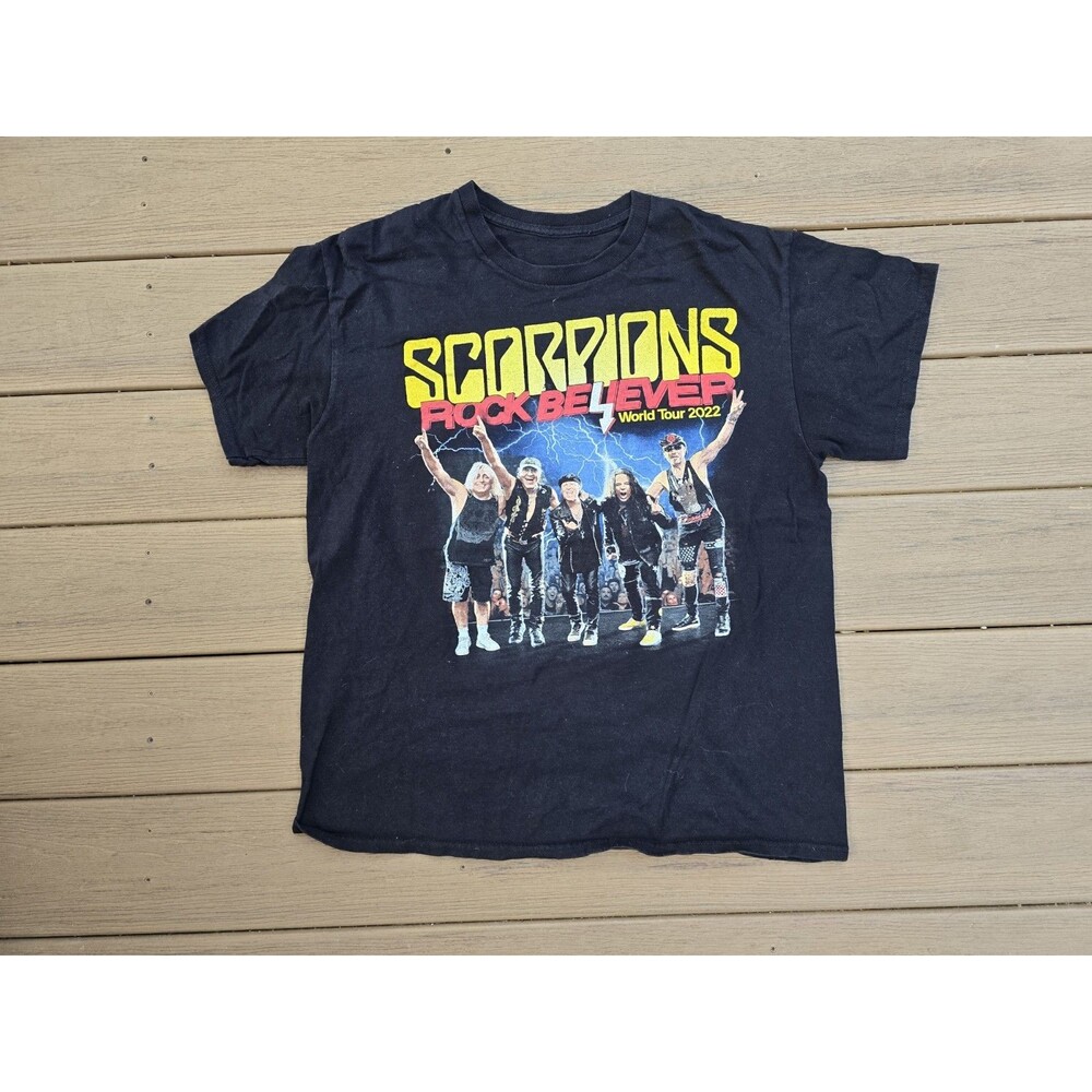 Scorpions Rock Believer World Tour 2022 Official Tour T-Shirt Size Large